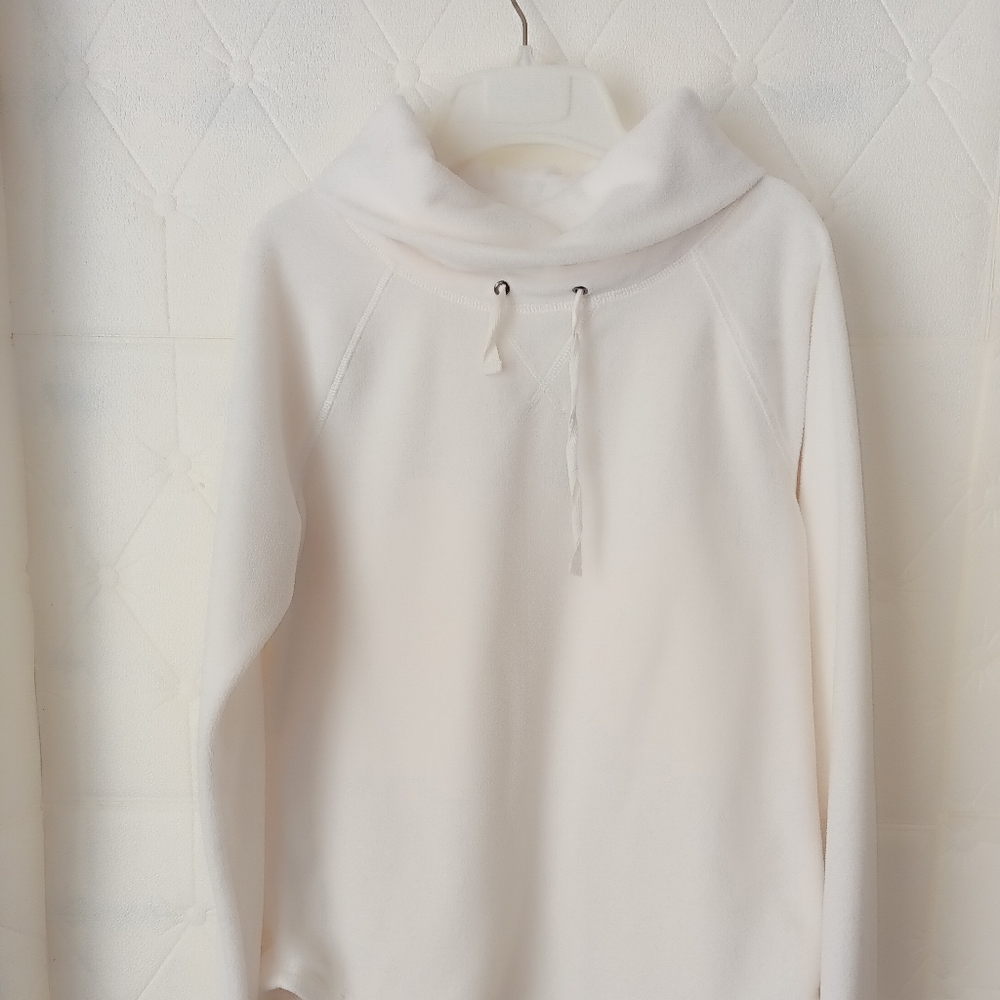 Bass Microfleece Funnel Neck Hoodie SIZE SMALL
